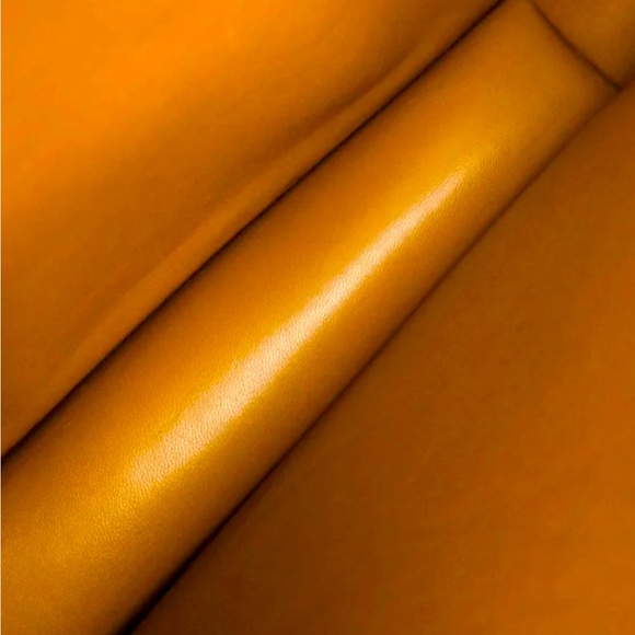 SOLD Celine Medium Classic Box Flap Brown/Camel Calfskin bag - Picture 10 of 12